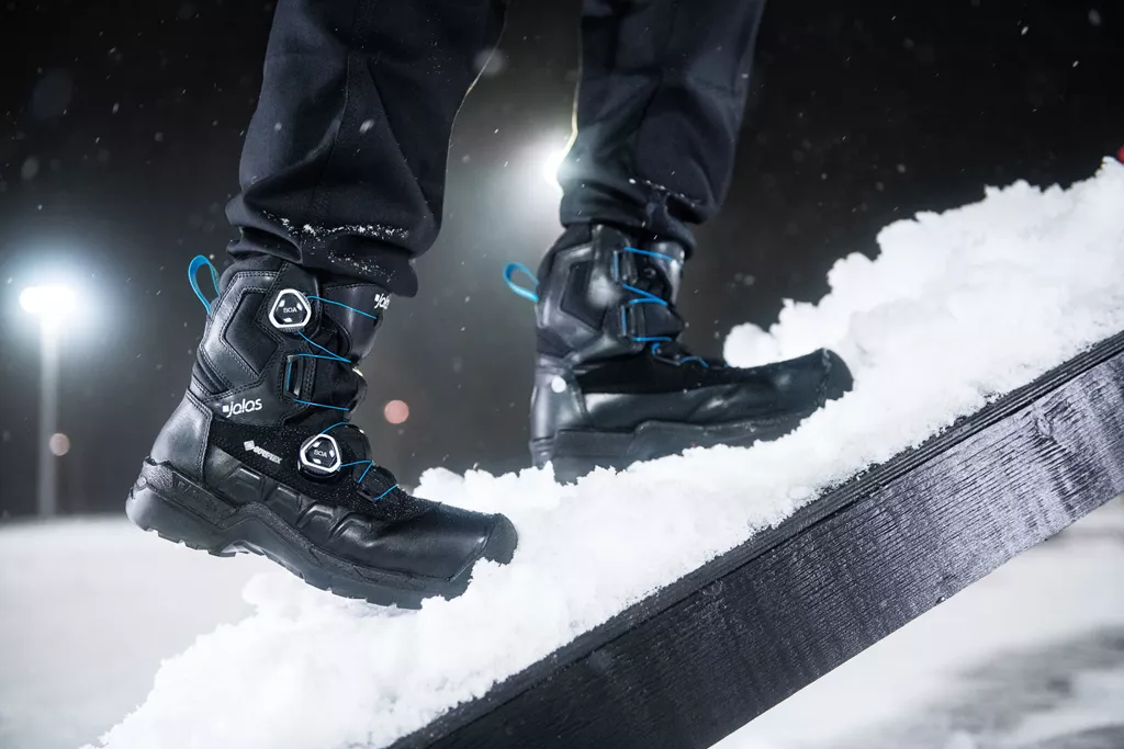 JALAS Heavy Duty 1398 WINTER GTX safety boots providing grip and stability on icy surfaces